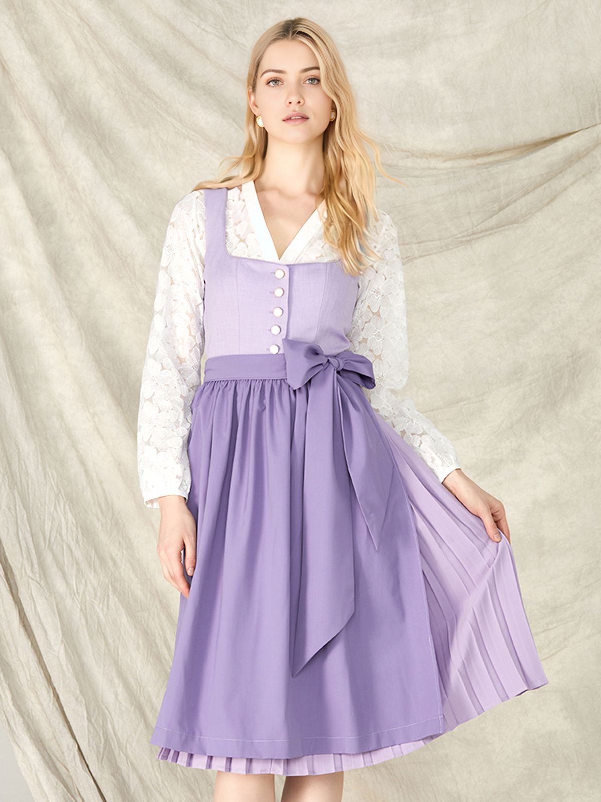 Dirndl mit Puffärmel in Lila