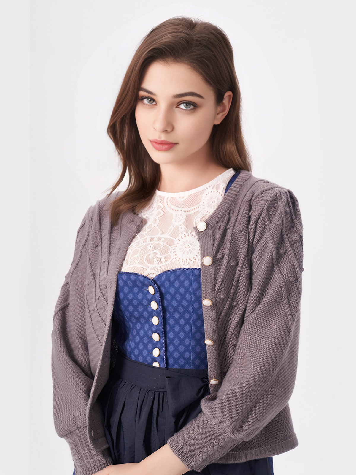 Modernes Dirndl in Grau