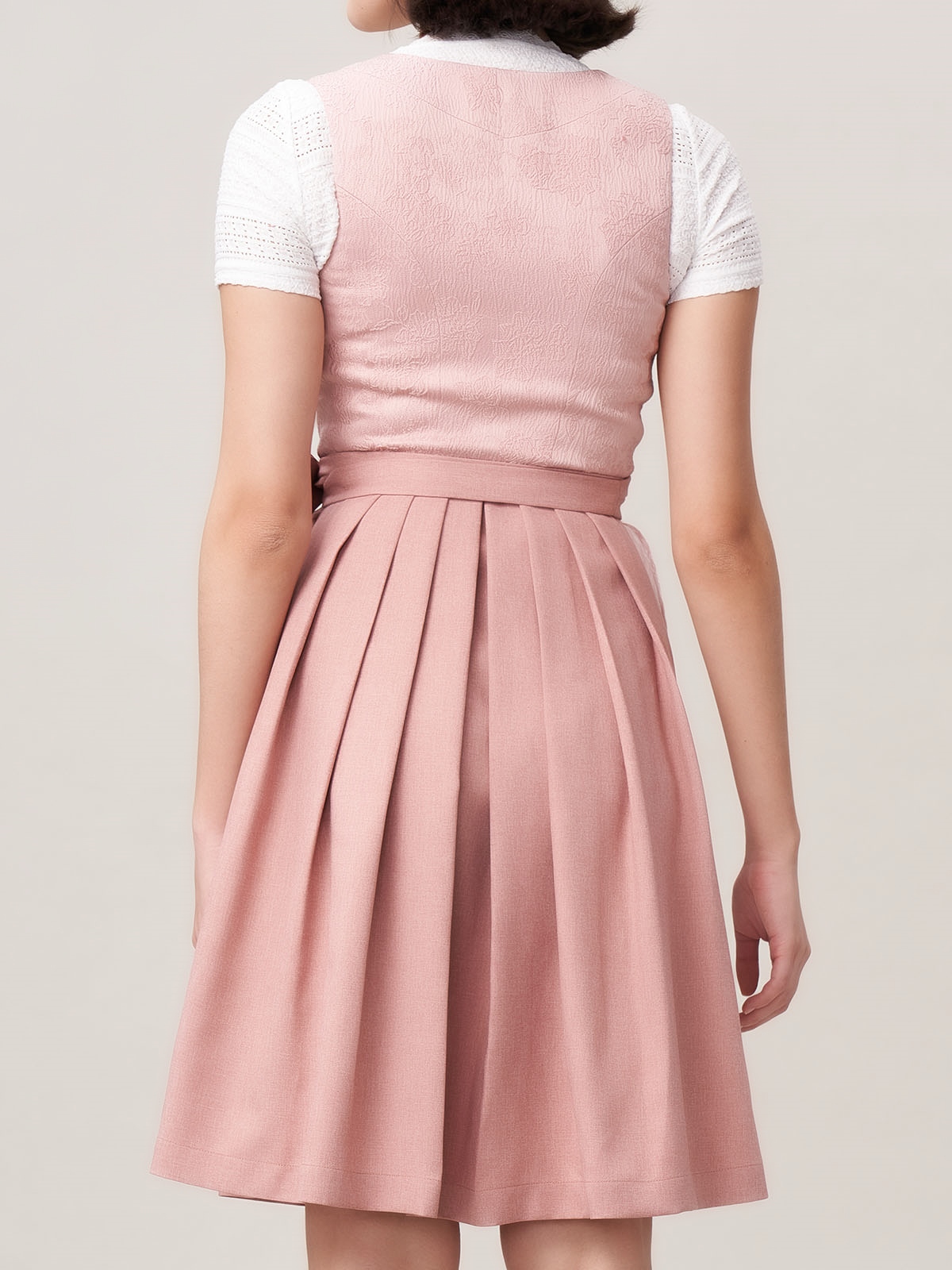 Dirndl zum Knöpfen in Rosa