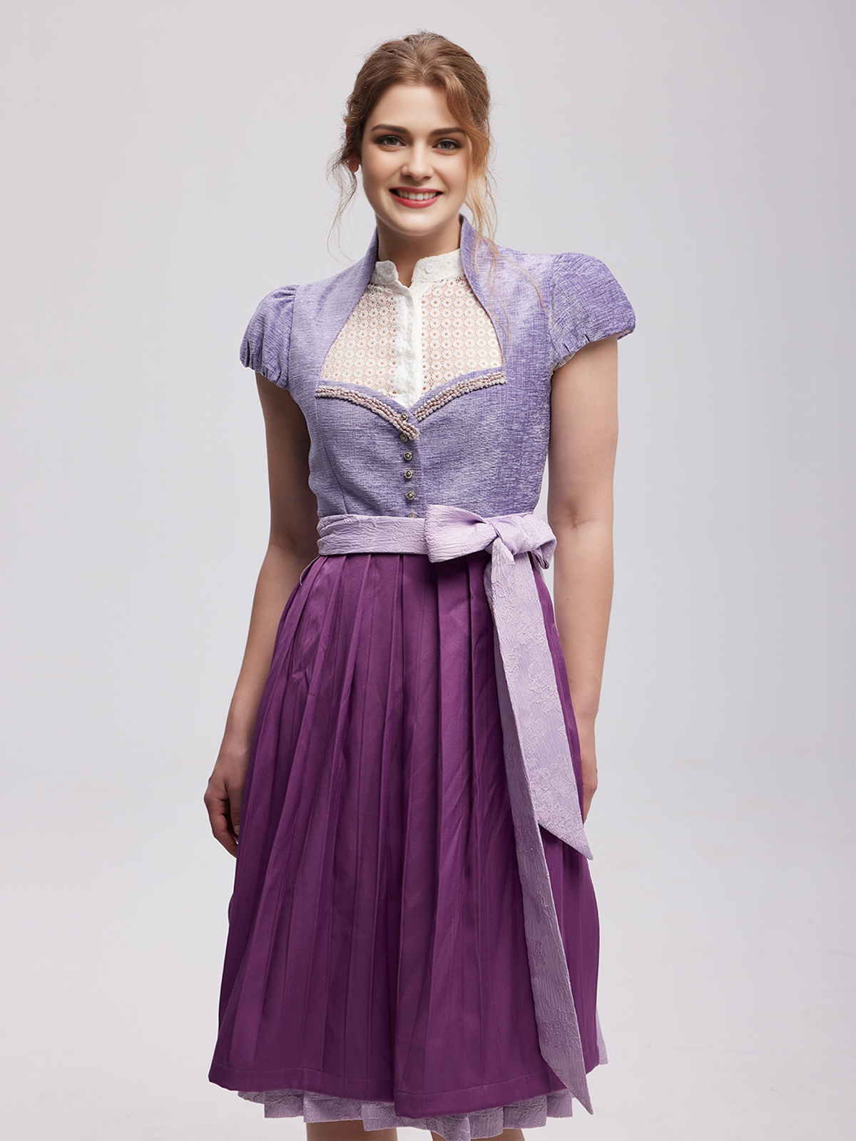 Dirndl Wildleder in Lila