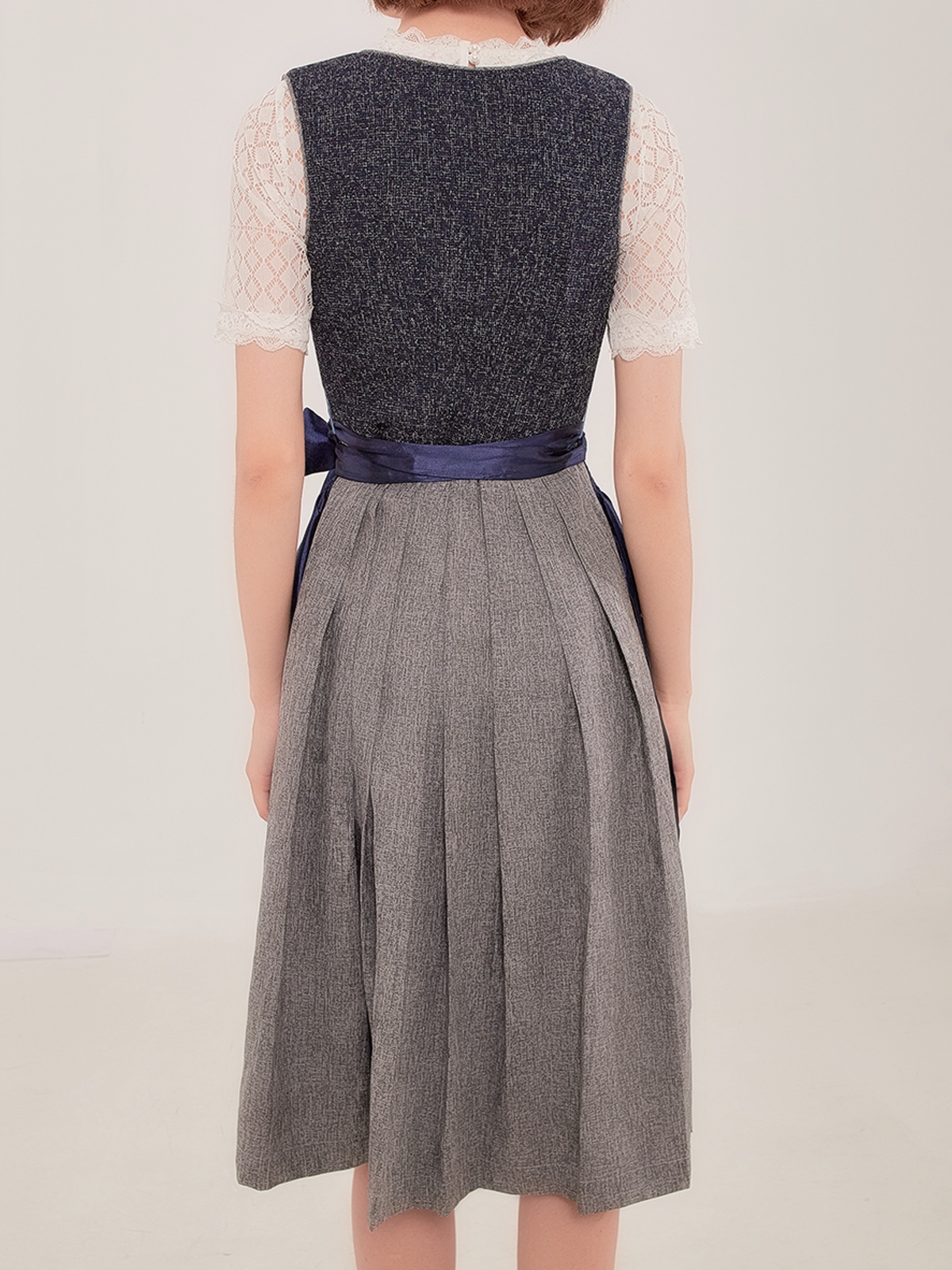Dirndl in Blau