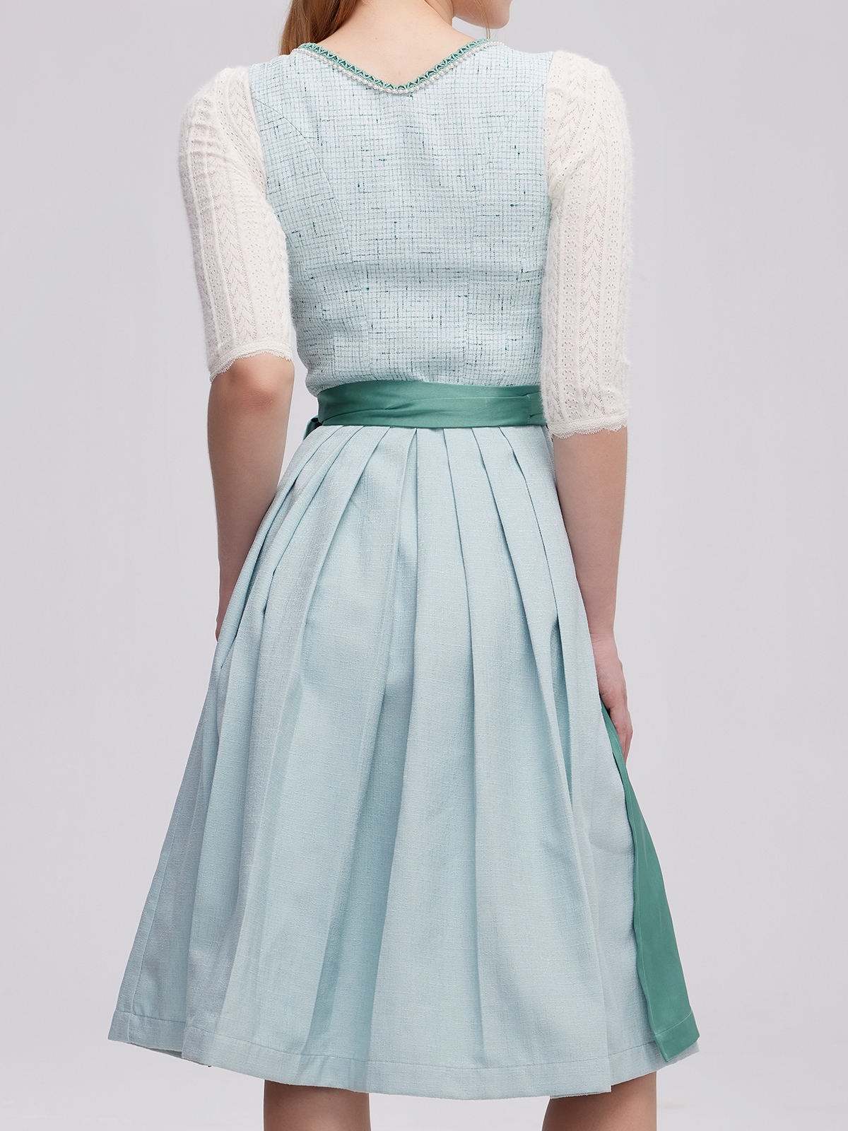 Dirndl Dunkel Grün mit eleganter Bluse