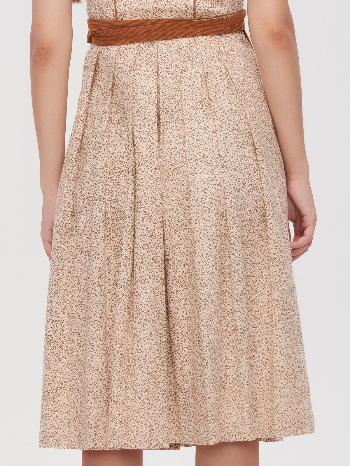 Dirndl Altrosa in eleganter Ausführung