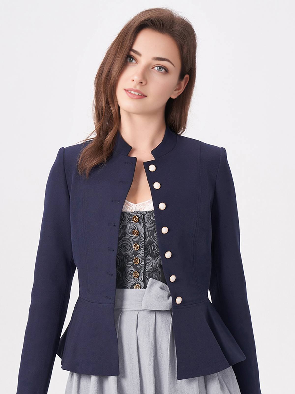 Modernes Dirndl in Marineblau