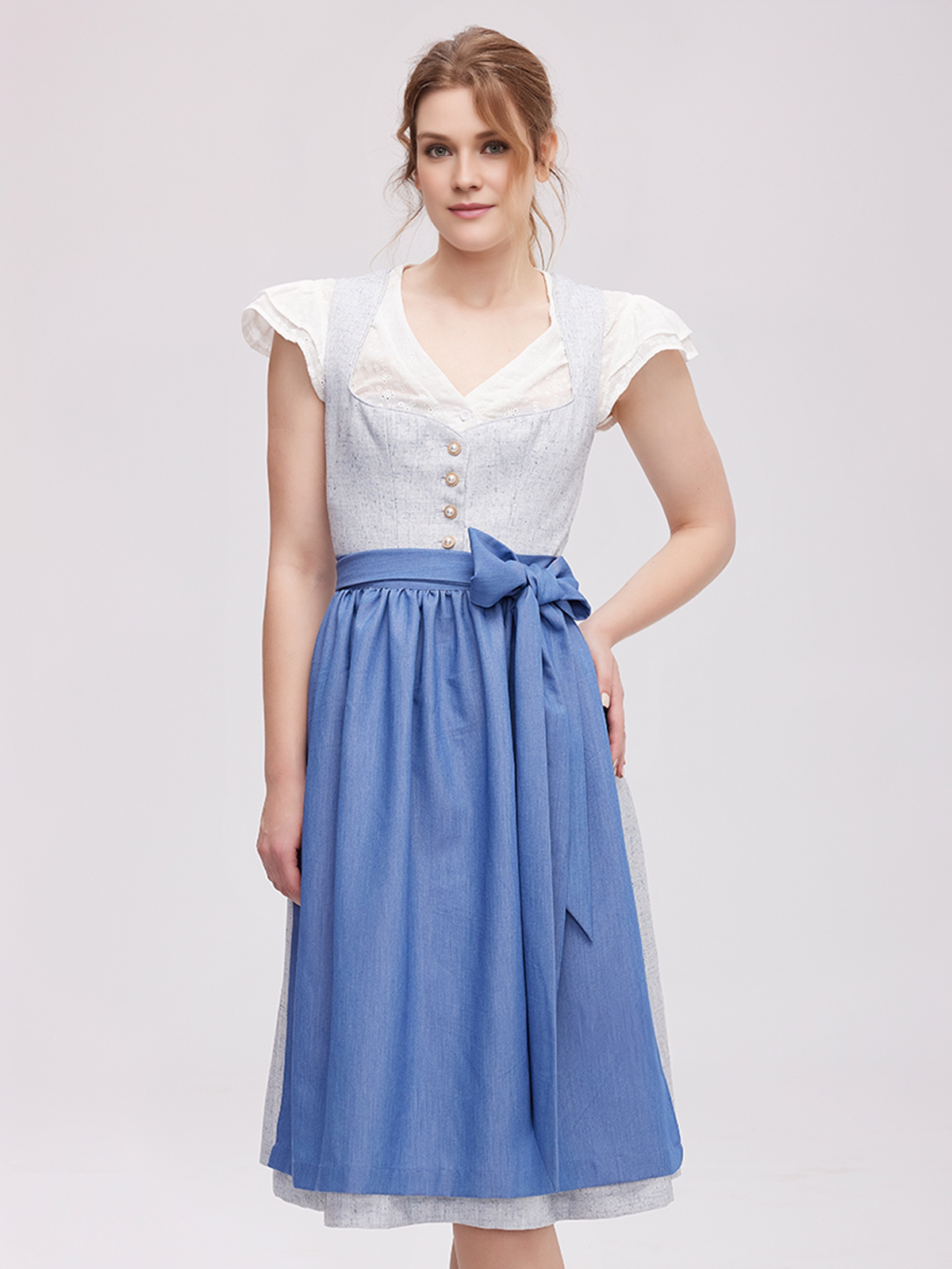 Dirndl Blau Grün – Eleganz und Tradition